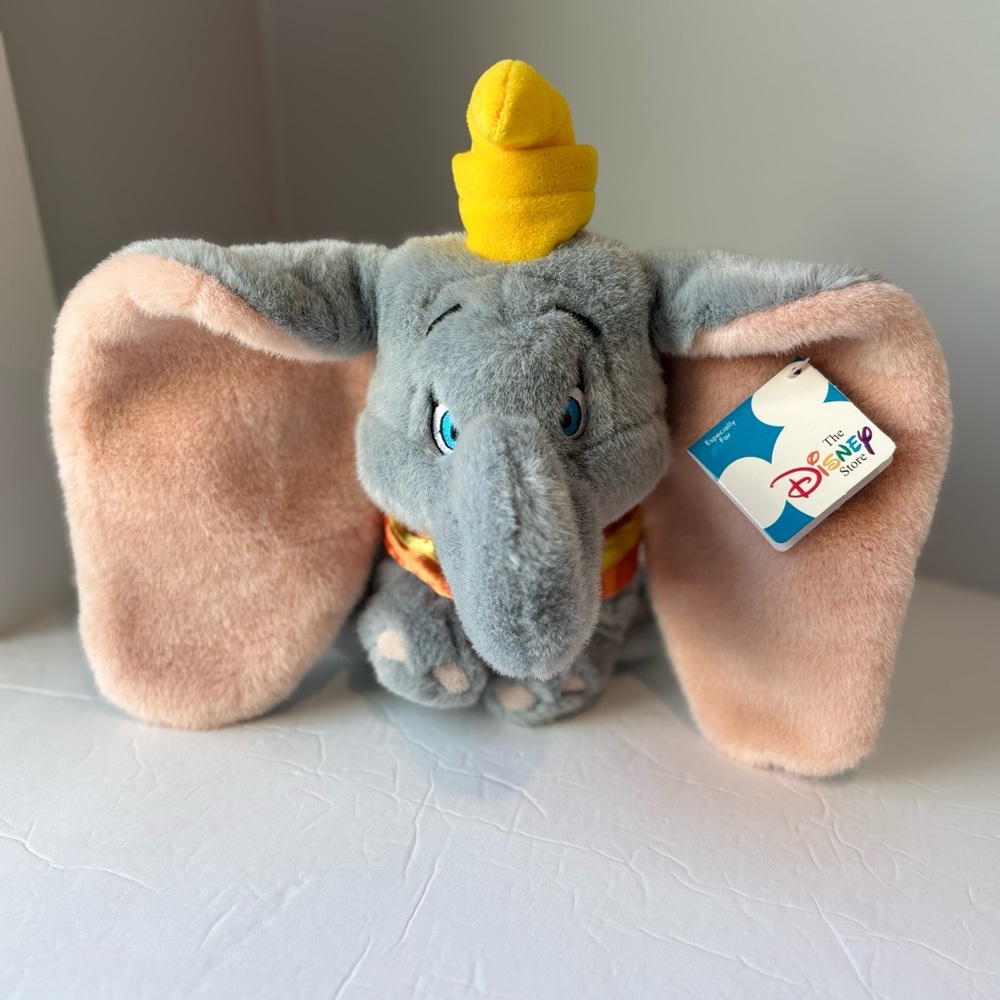 The Disney Store Vintage 8” Dumbo Plush Stuffed Animal Toy Flying Elephant